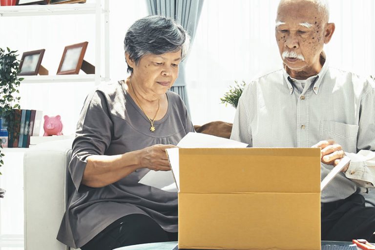A Packing Checklist For Seniors Moving To Memory Care