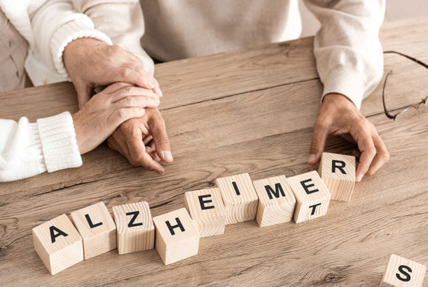 Common Symptoms Exhibited By Alzheimer’s Patients Common Symptoms Exhibited By Alzheimer's Patients