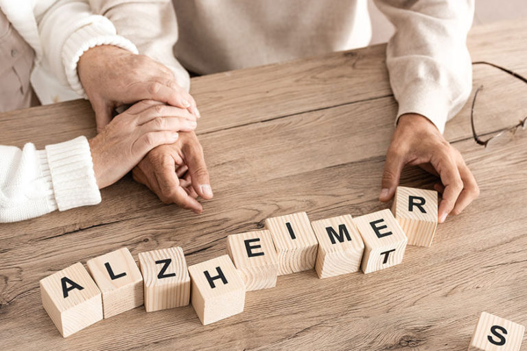 Common Symptoms Exhibited By Alzheimer's Patients