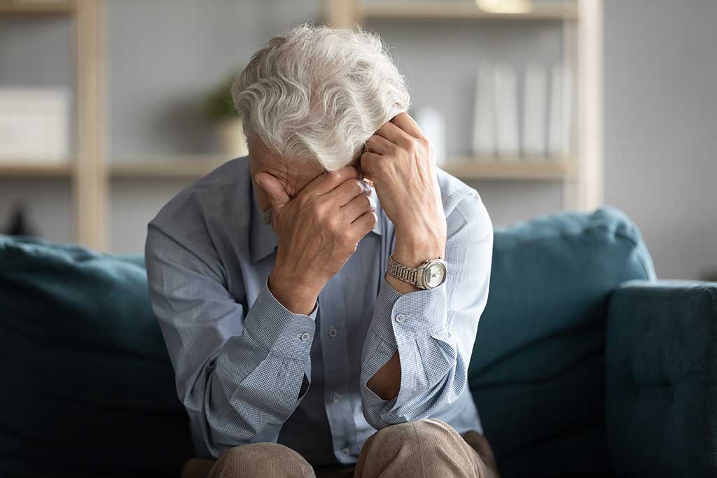 Understanding The Early Symptoms Of Alzheimer's - Discovery Village