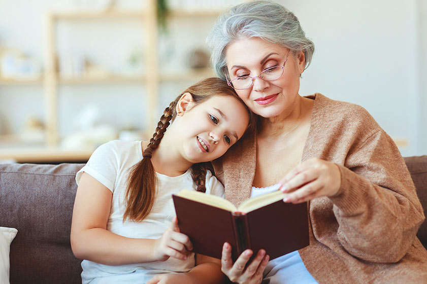 Six Benefits Of Reading For Your Aging Brain - Discovery Village