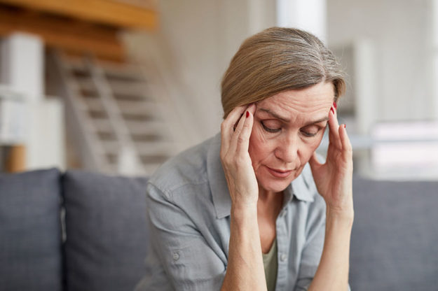 Six Warning Signs Your Aging Parent Shouldn’t Live Alone Six Warning Signs Your Aging Parent Shouldn't Live Alone