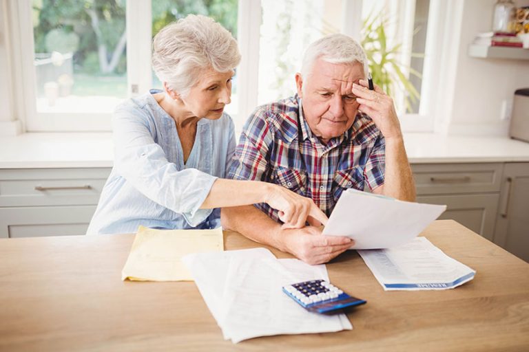 Tips For Helping Your Parents Manage Their Finance