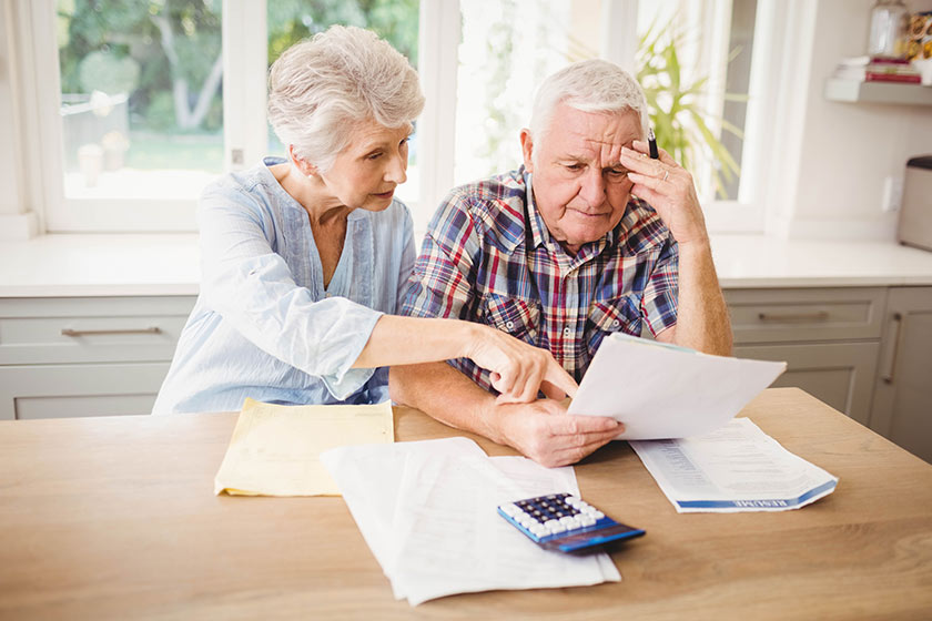 Tips For Helping Your Parents Manage Their Finance