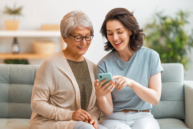 Smartphones Over 50: Understanding The Pros And Cons Smartphones Over 50: Understanding The Pros And Cons