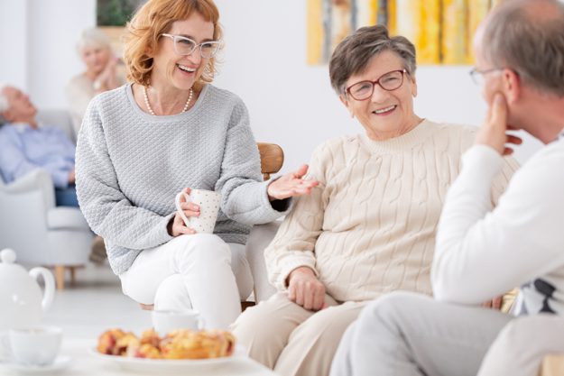 touring-an-assisted-living-community-here-are-some-useful-tips