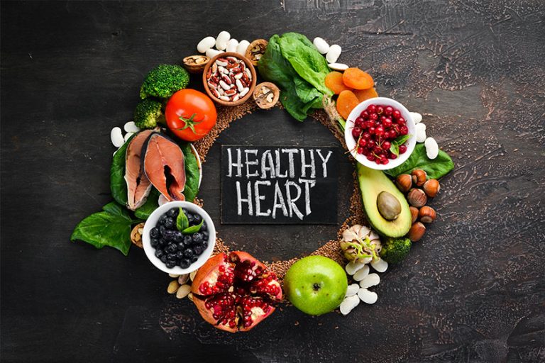 Healthy food for the heart: Fish, blueberries, nuts, pomegranate, avocados, tomatoes, spinach, flax Healthy food for the heart: Fish, blueberries, nuts, pomegranate, avocados, tomatoes, spinach, flax