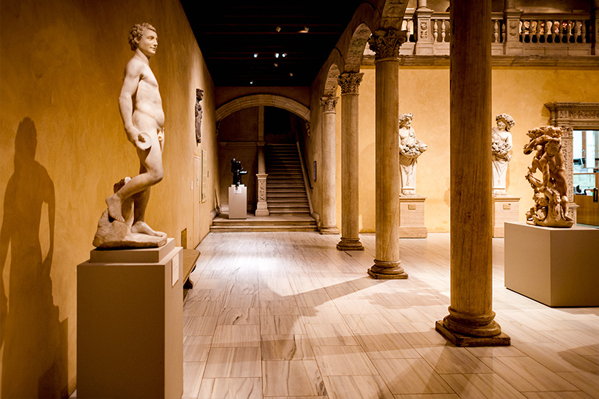 NEW YORK, USA – SEP 25, 2015: One of the multiple rooms of the Metropolitan Museum of Art NEW YORK, USA - SEP 25, 2015: One of the multiple rooms of the Metropolitan Museum of Art