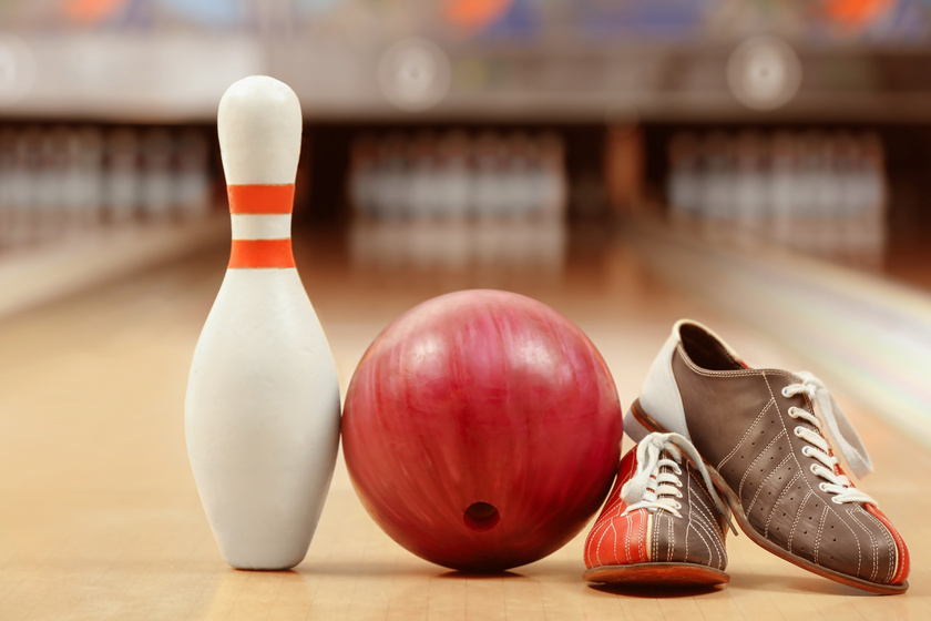 Here's Why Bowling Is A Great Exercise For Your Aging Body - Discovery  Village
