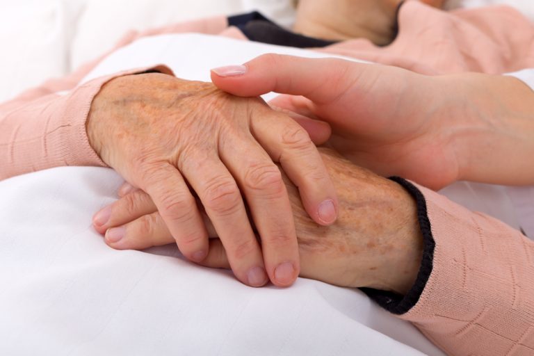 When Dementia Patients Ask The Same Question Over And Over: How Do Our Staffs In Memory Care Homes In Odessa, FL Respond?