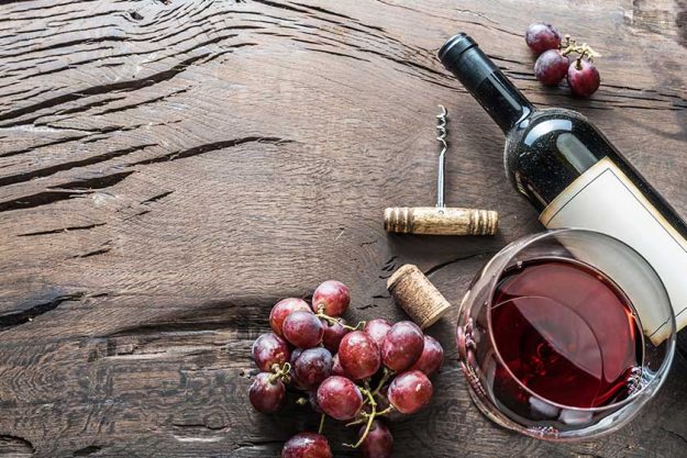 Wine glass, wine bottle and grapes Wine glass, wine bottle and grapes