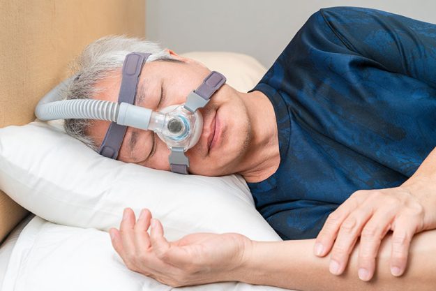 How Assisted Living Places Near Melbourne Beach, FL Help With Sleep Apnea