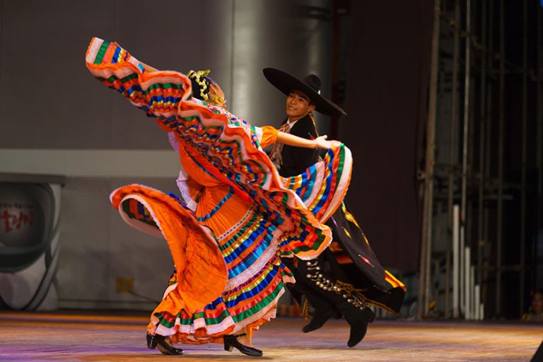 Twisting Mexican Hat Dance Jalisco Orange Couple Twisting Mexican Hat Dance Jalisco Orange Couple