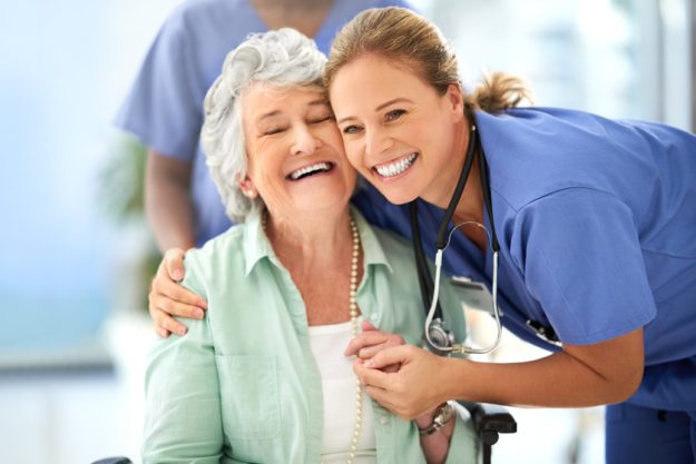 the-role-of-healthcare-management-in-assisted-living-homes-in-lely-fl-for-your-aging-parents