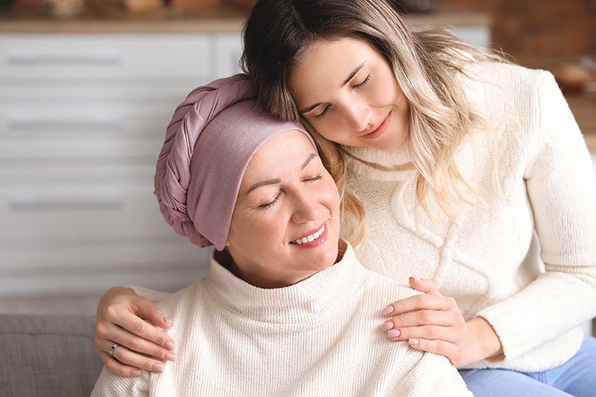 Daughter visiting her mother Daughter visiting her mother