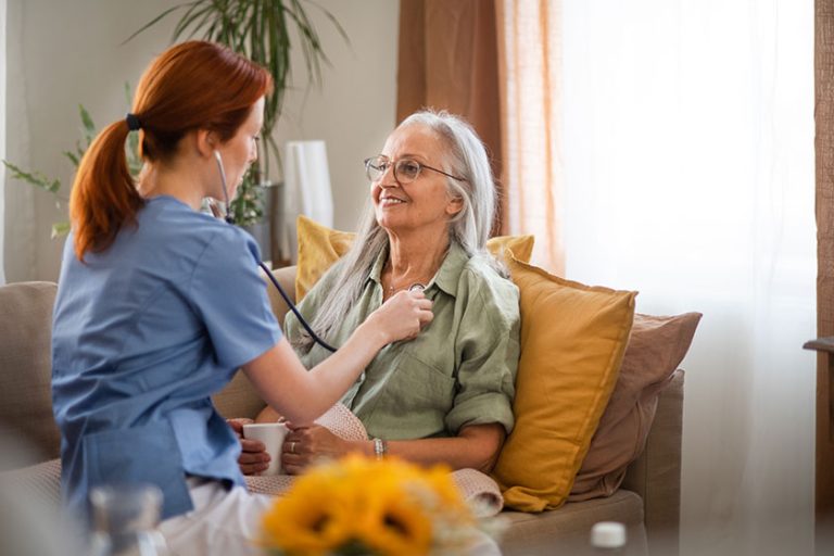Becoming A Family Caregiver For Your Loved Ones: 4 Surprising Benefits You'll Get