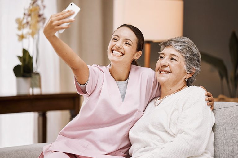 the 6 main reasons why adult day service is a good option for your loved ones with dementia img