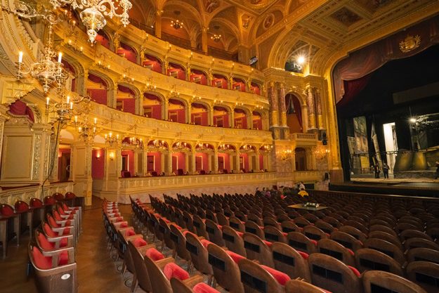 budapest hungary november 28th 2022 main hall hungarian state opera budapest hungary november 28th 2022 main hall hungarian state opera