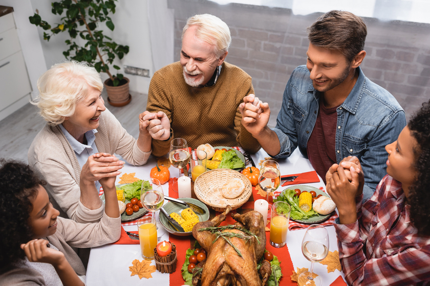 7 Tips To Host Thanksgiving With Your Aging Parents In Senior Living Apartments In Richmond, VA 7 Tips To Host Thanksgiving With Your Aging Parents In Senior Living Apartments In Richmond, VA