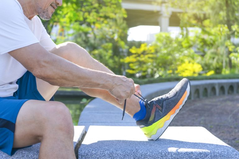 Discovering The Best Men’s Walking Shoes For Seniors Discovering The Best Men's Walking Shoes For Seniors